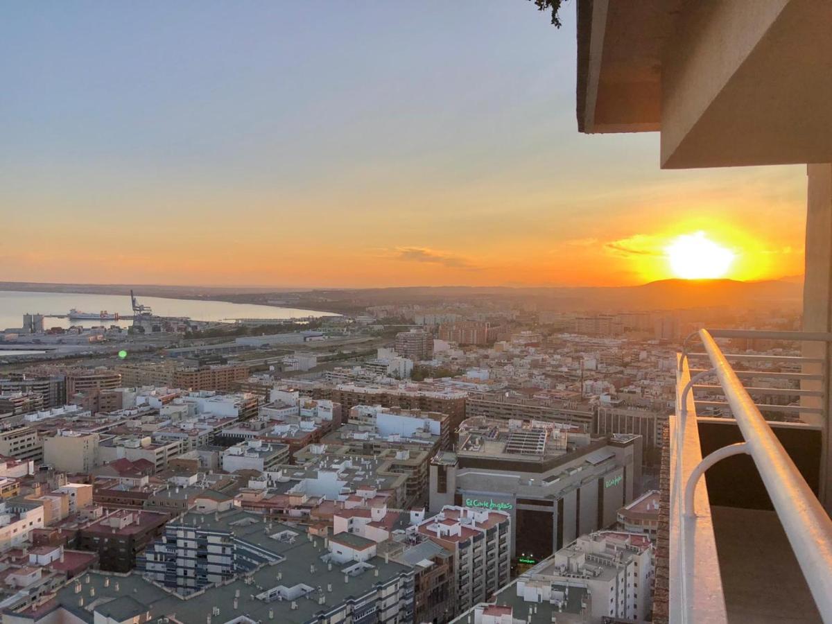 Apartamento Luxury & Top Sea View 阿利坎特 外观 照片