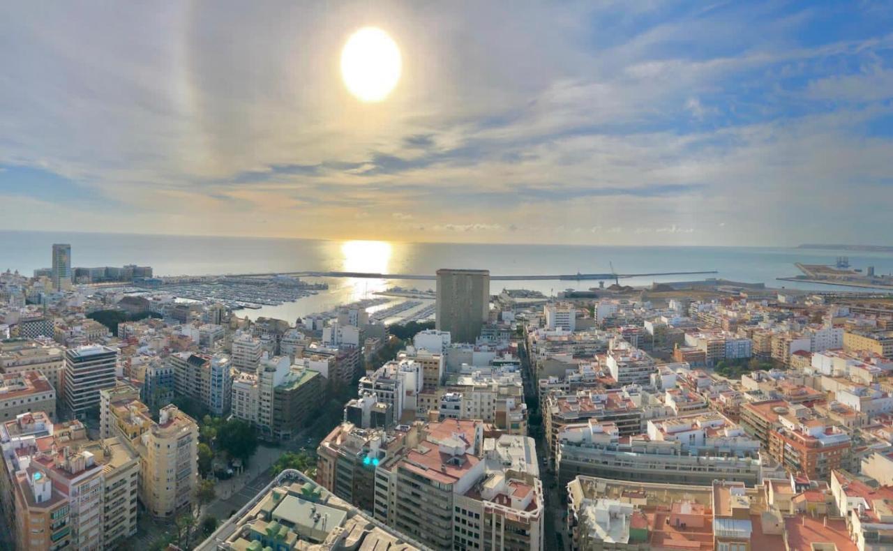 Apartamento Luxury & Top Sea View 阿利坎特 外观 照片